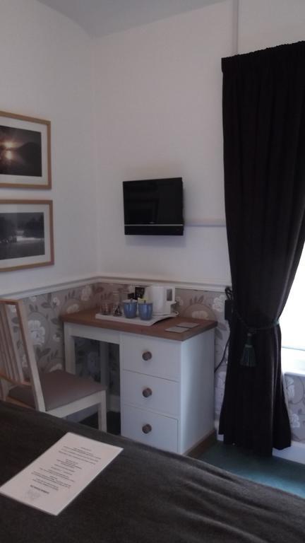 Lyndhurst Guest House Ulverston Dış mekan fotoğraf
